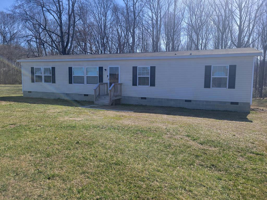 3228 COUNTY BRIDGE RD, WARSAW, VA 22572, photo 1 of 21