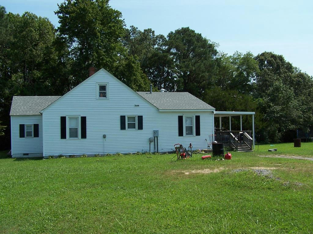 13530 RICHMOND RD, WARSAW, VA 22572, photo 1 of 5